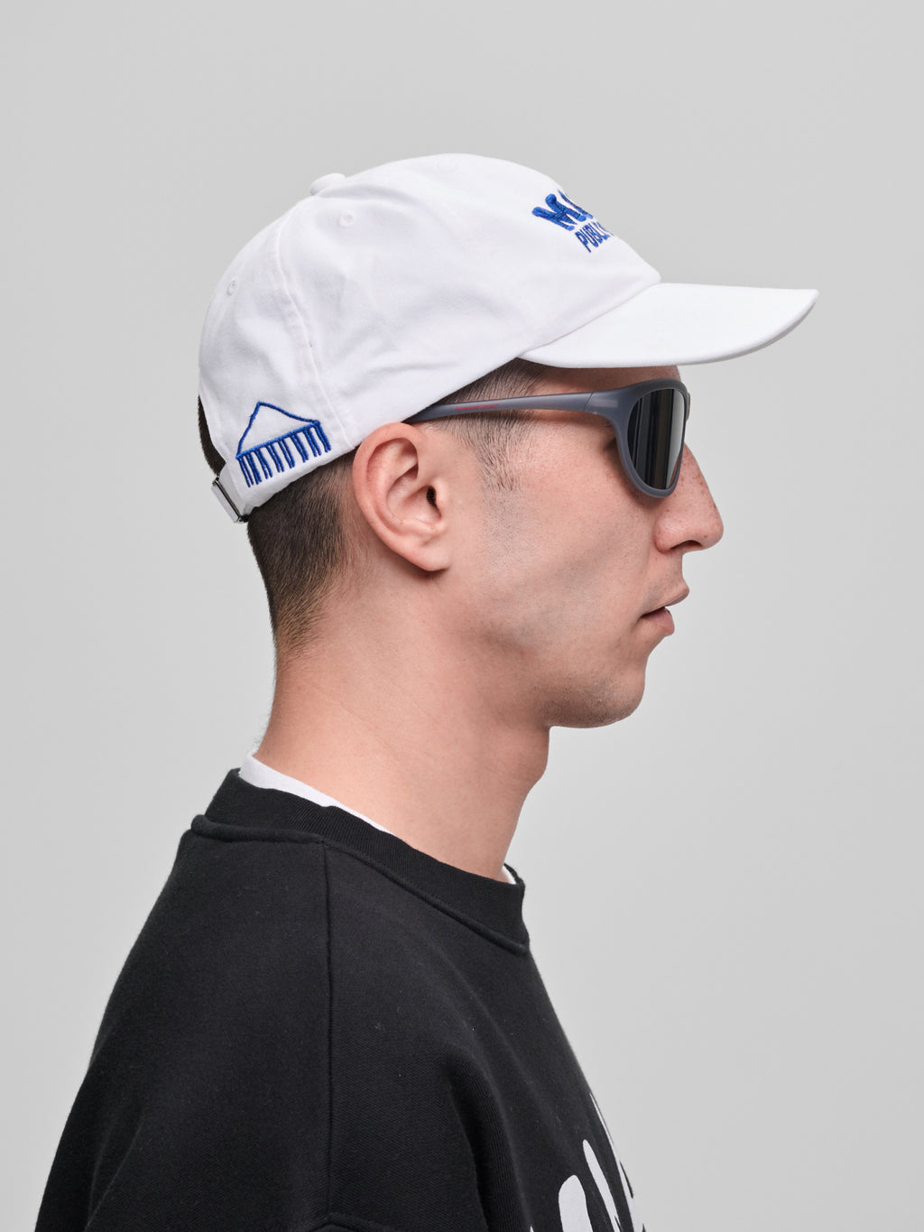 Casquette - Public Possession